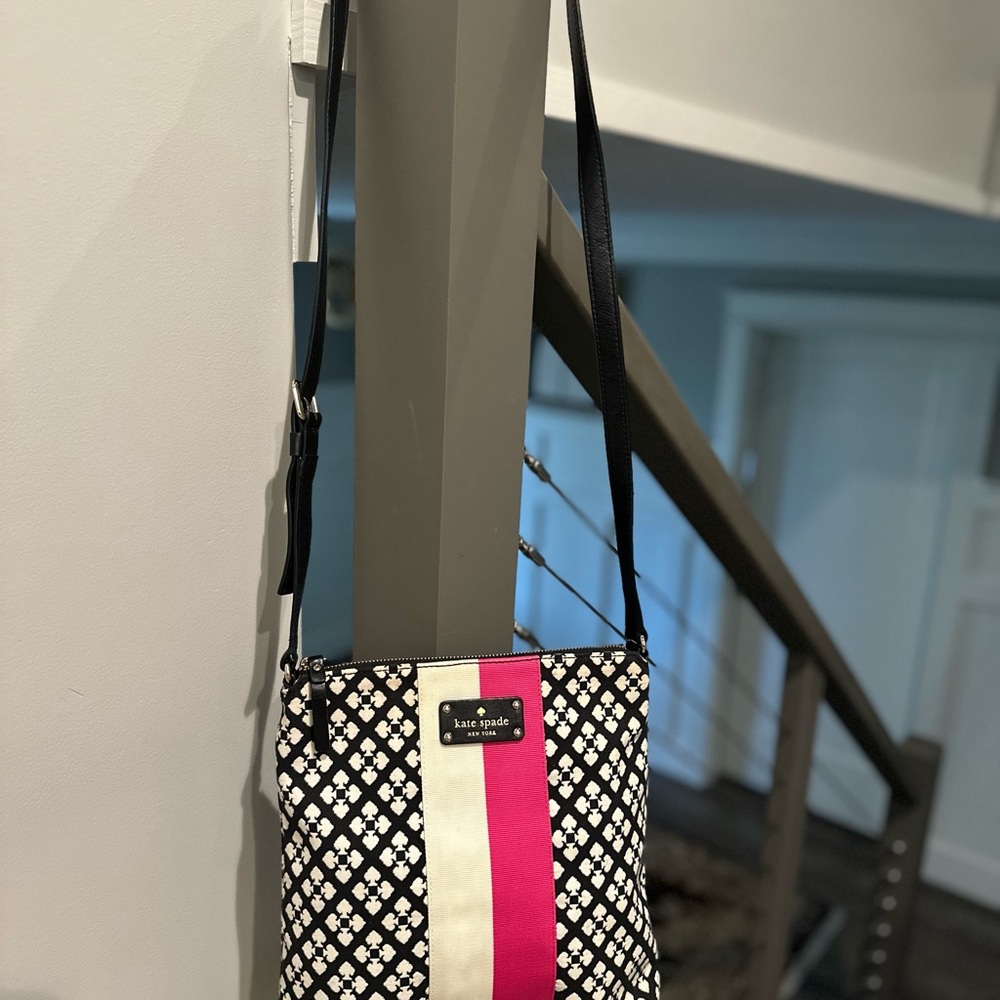 Kate Spade Black and Pink Patterned Crossbody Bag